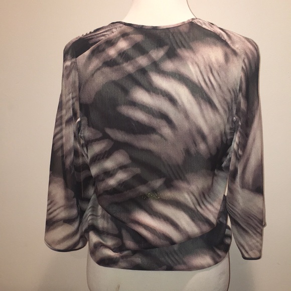 Halston Heritage Black & Tan Wrap Blouse Size XS - Picture 6 of 17